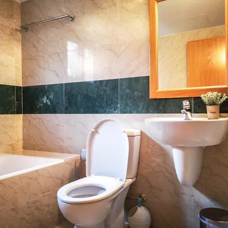 Sleeps 6 With Pool And Air Con Villa Mavroli